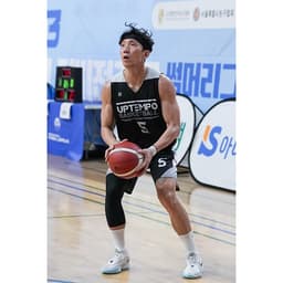 김상훈